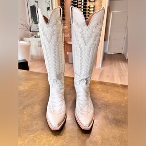 Lucchese Priscilla Boot size 9, Glitz Cream